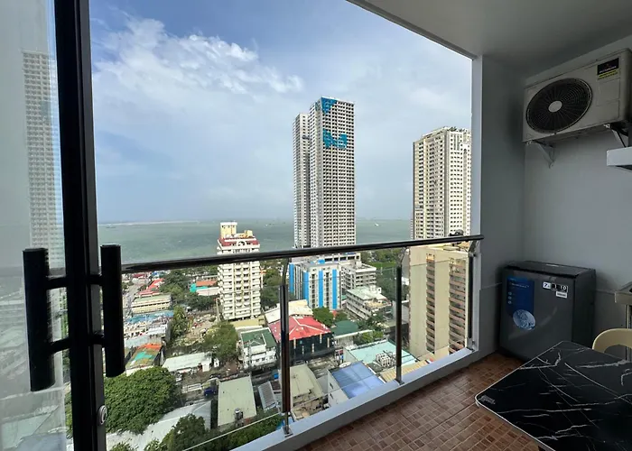 Hotel In Malate