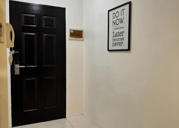 Hotel In Malate 4*
